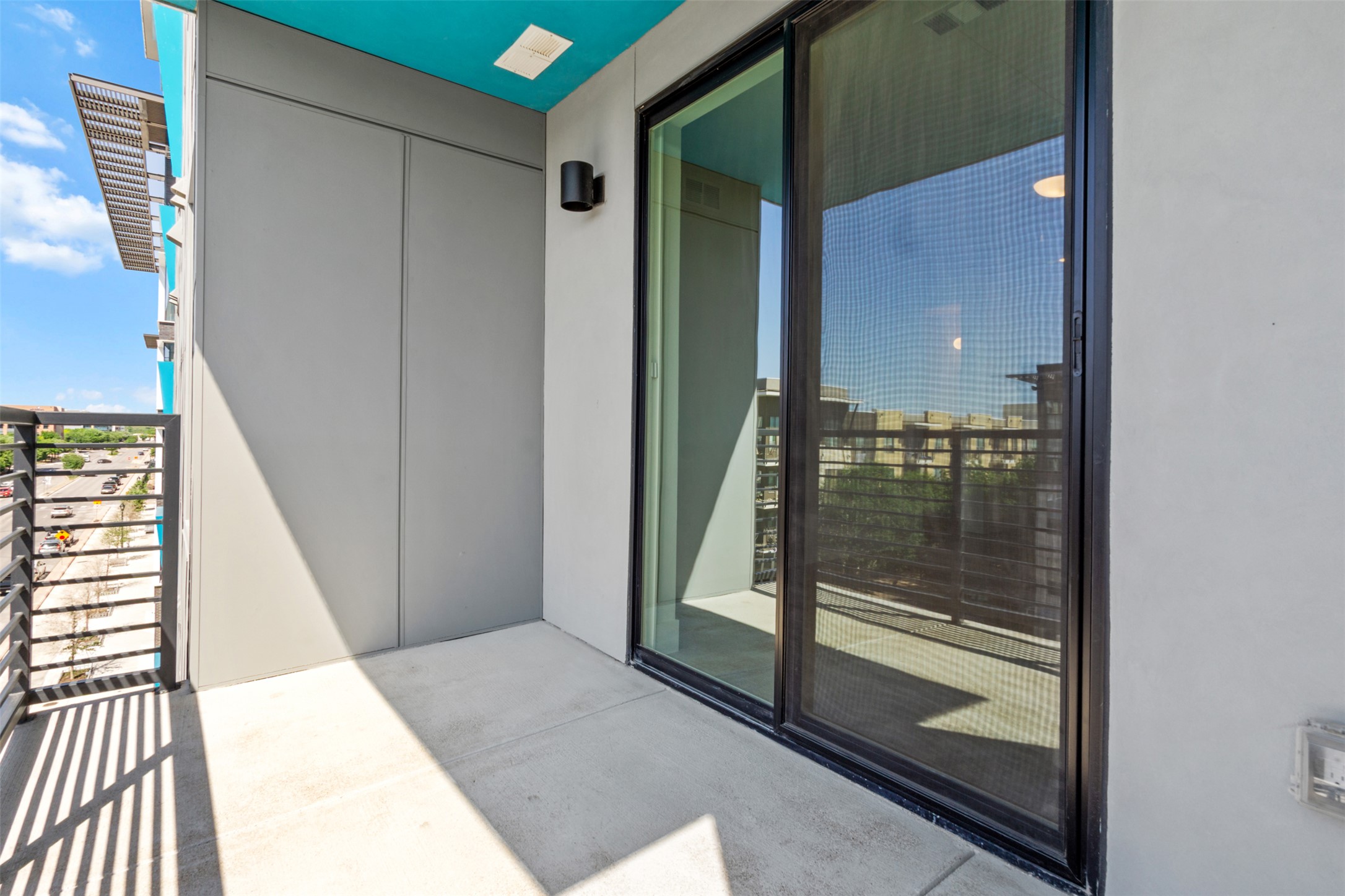 1701 Simond Avenue, Unit 418 Austin, TX 78723 - Photo 12 of 37 View of balcony