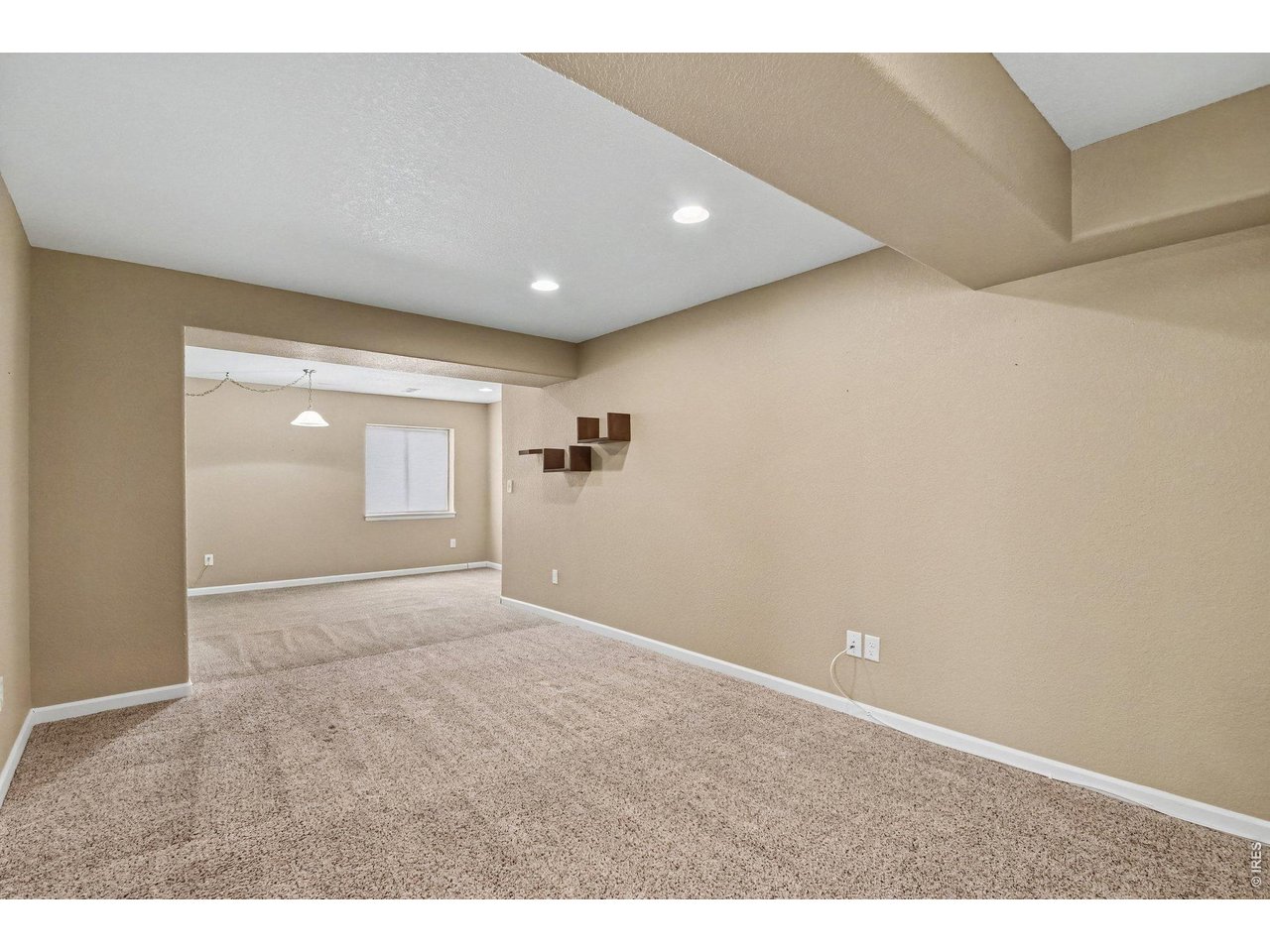 827 Province Road Fort Collins, CO 80525 - Photo 21 of 31 Family Room