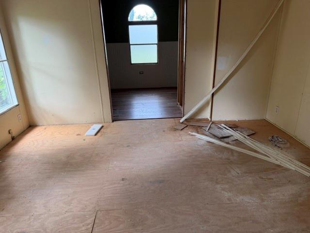 25 Vía Roma Smock, PA 15480 - Photo 6 of 26