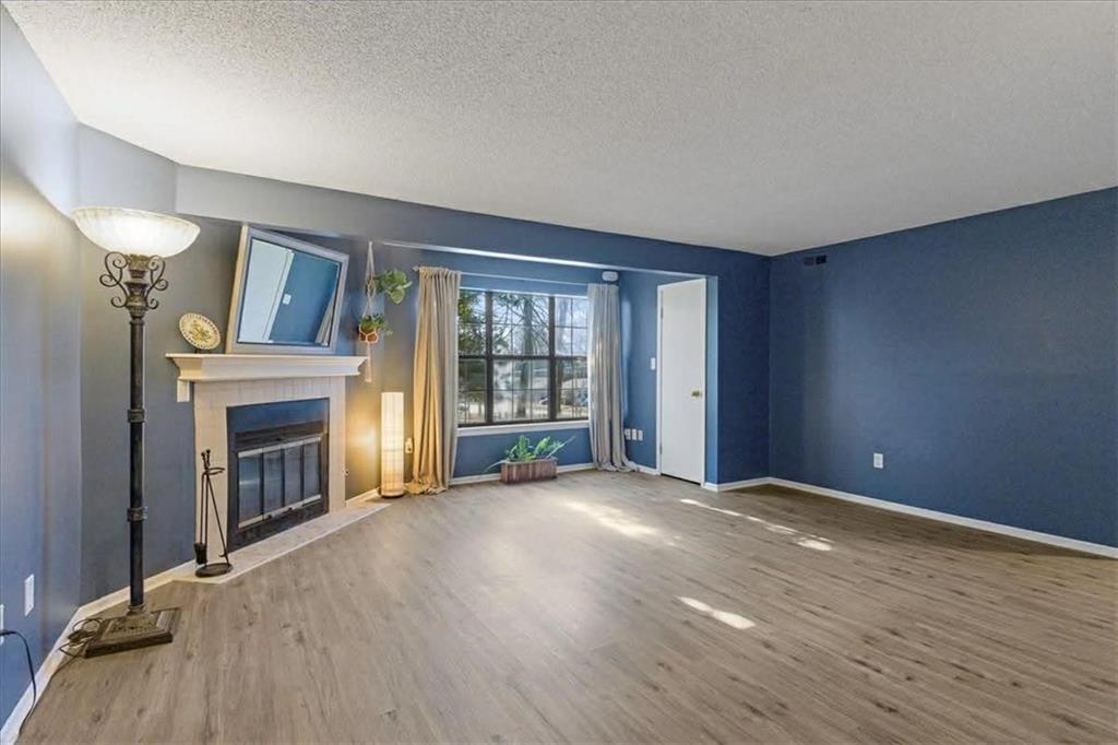 8135 Holmes Road, Unit 202 Kansas City, MO 64131 - Photo 6 of 16