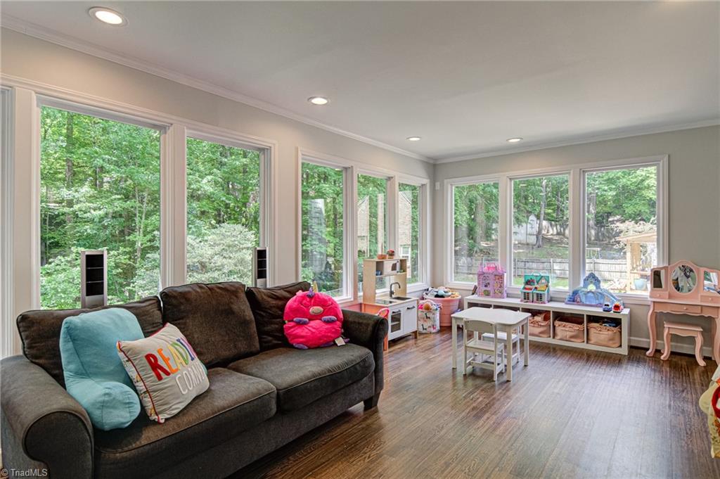 5103 Tower Road Greensboro, NC 27410 - Photo 11 of 37 Gallery Image 11