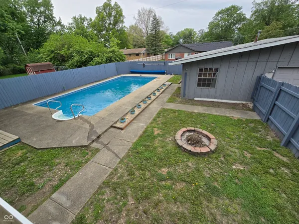$269,000 | 946 North Mitchner Avenue, Indianapolis, IN 46219