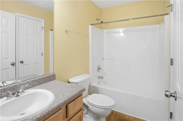 $2,700 | 796 Rock Lane, McDonough, GA 30253