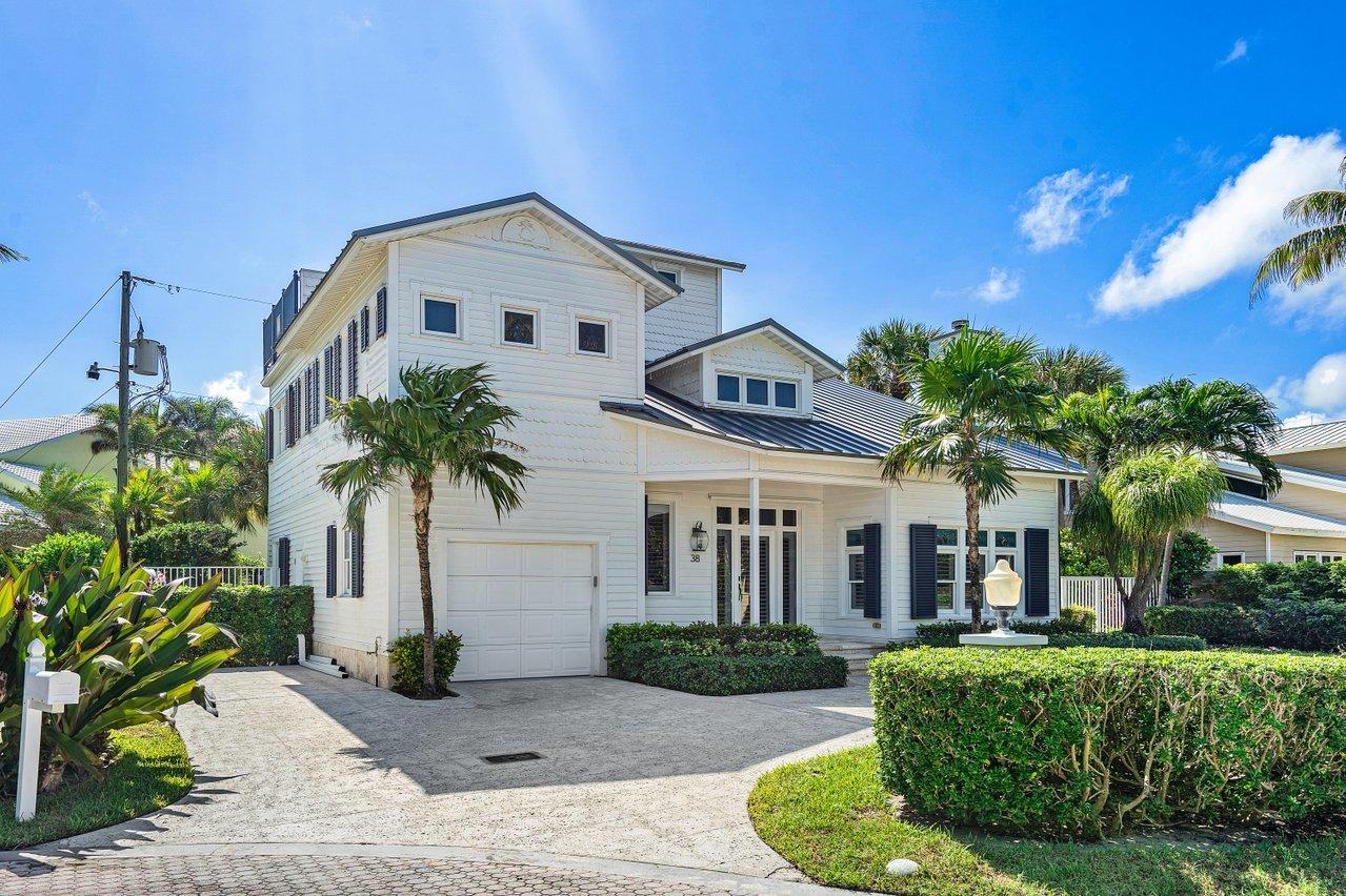 38 Hersey Drive Ocean Ridge, FL 33435 - Photo 2 of 28 001-38HerseyDrive-BoyntonBeach-FL-33435-