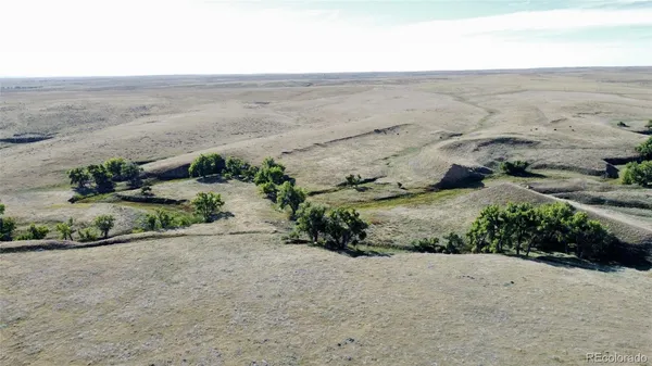 $89,900 | 3 County Road 109, Deer Trail, CO 80105