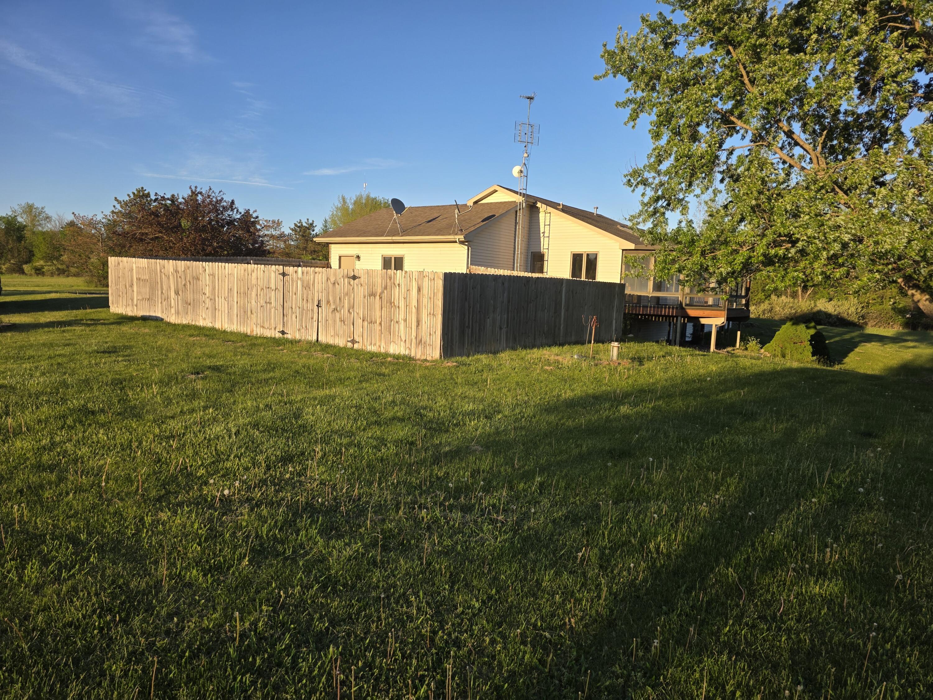 2021 West Pine River Road Breckenridge, MI 48615 - Photo 45 of 65 20260520_202124
