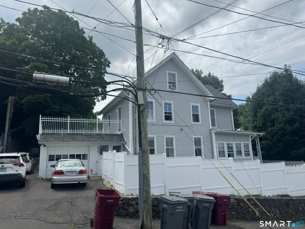 $1,500 | 299 High Street, Naugatuck, CT 06770