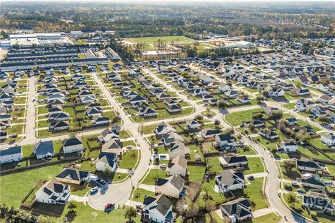 $369,900 | 150 Blue Oak Drive, Richmond Hill, GA 31324