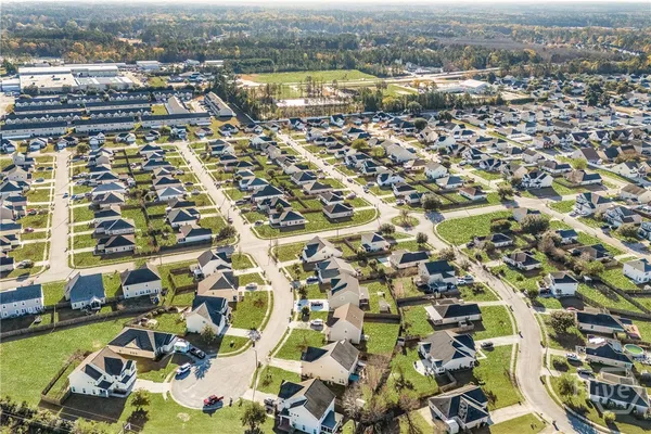 $369,900 | 150 Blue Oak Drive, Richmond Hill, GA 31324