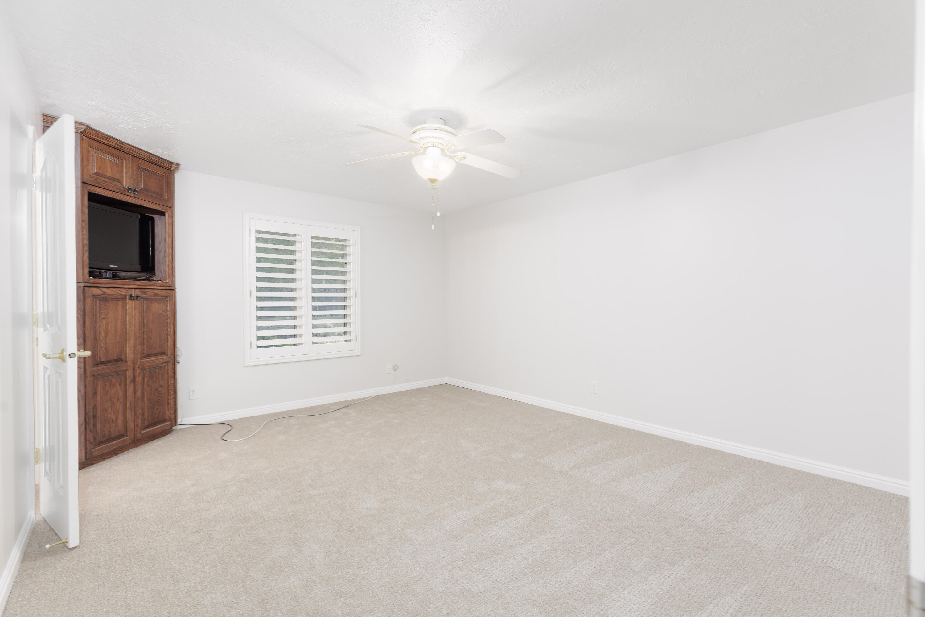 539 Diagonal Street St. George, UT 84770 - Photo 20 of 40 21 - Primary Bedroom