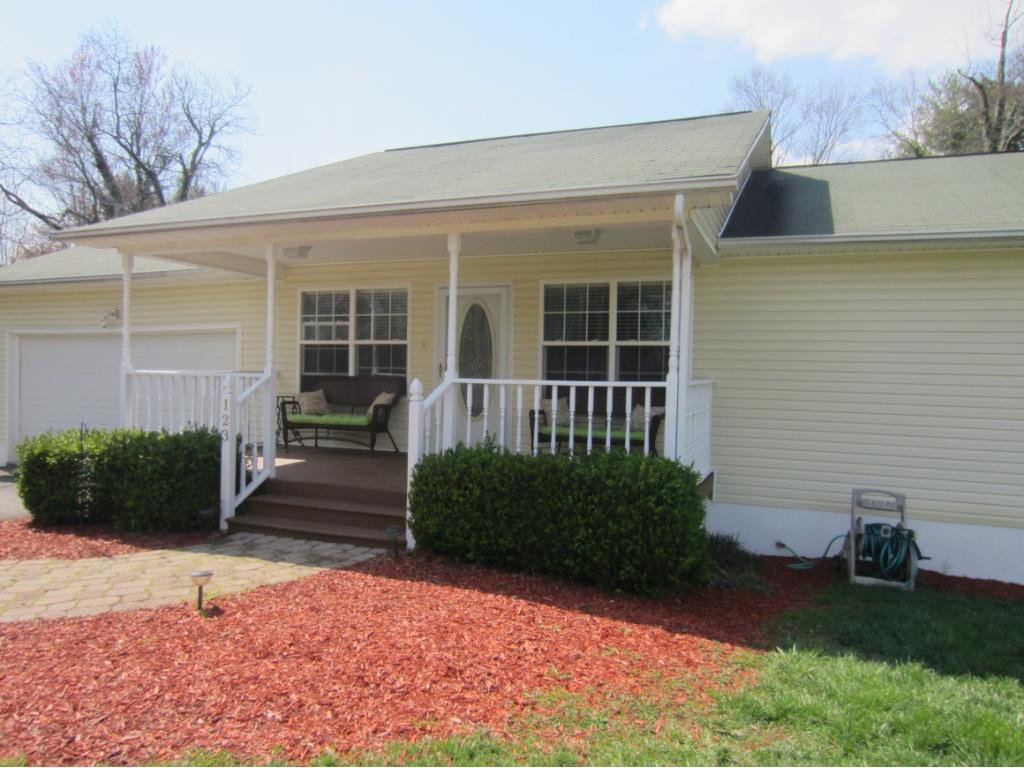 123 Grandview Road Johnson City, TN 37601 - Photo 3 of 17 Photo 3