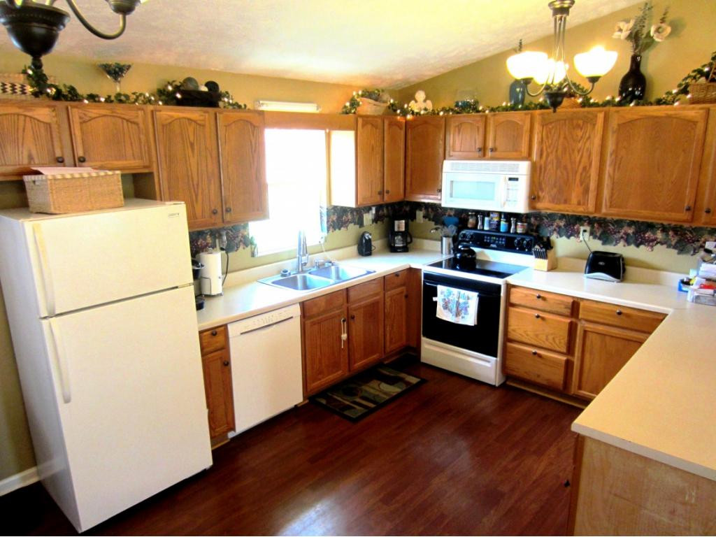 123 Grandview Road Johnson City, TN 37601 - Photo 7 of 17 Photo 7