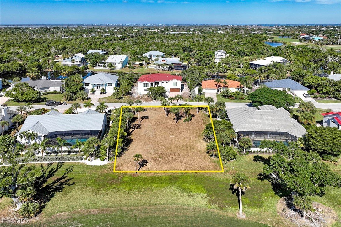 1292 Par View Drive Sanibel, FL 33957 - Photo 3 of 18 a view of a city