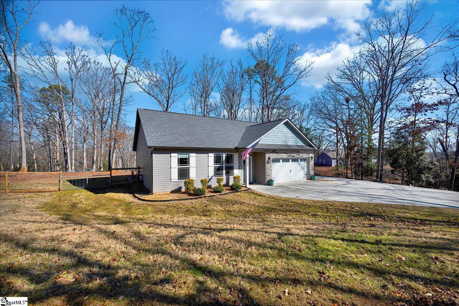 306 Ross Street Piedmont, SC 29673 - Photo 2 of 33
