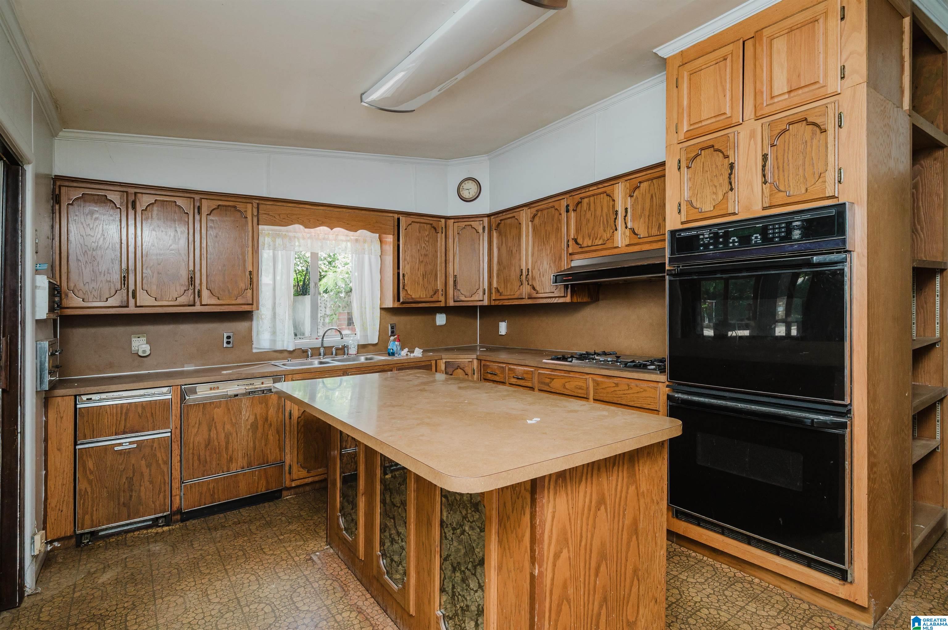 4505 Cahaba River Road Birmingham, AL 35243 - Photo 17 of 53
