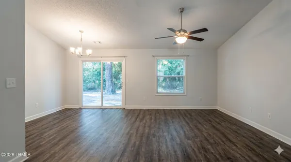 $2,075 | 10 Brindlewood Drive, Beaufort, SC 29907