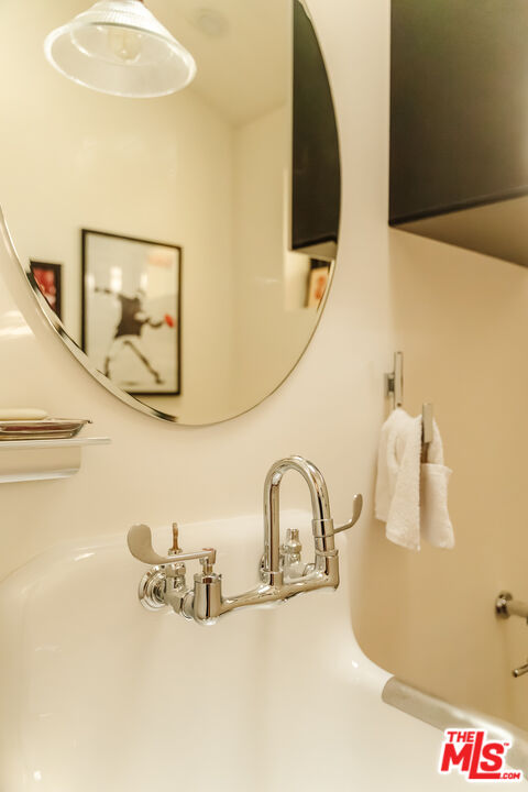 231 Muerdago Road Topanga, CA 90290 - Photo 36 of 52