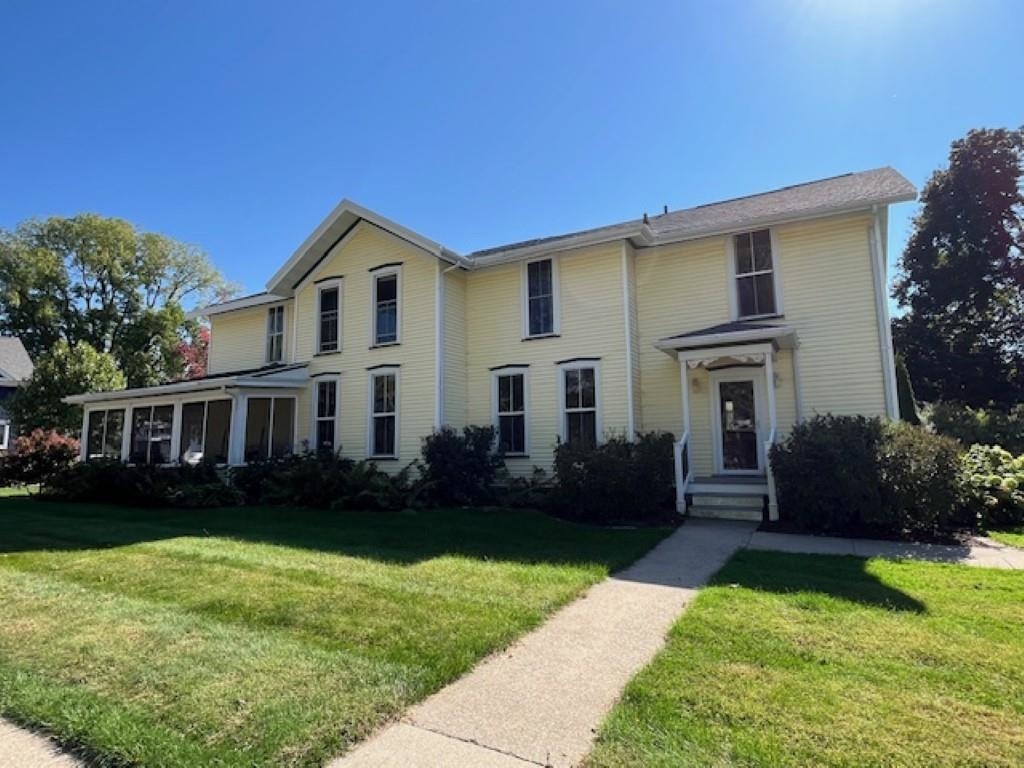 604 South Grove Street Ripon, WI 54971 - Photo 1 of 1 Gallery Image 1