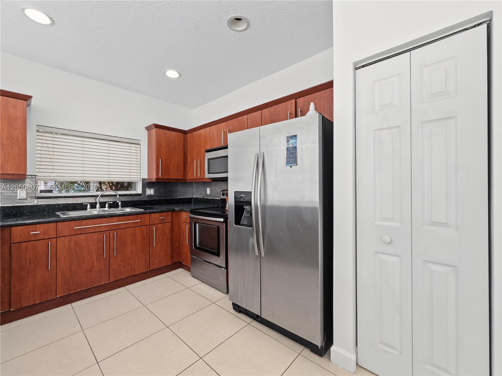 22963 Southwest 113 Passage Miami, FL 33170 - Photo 6 of 25