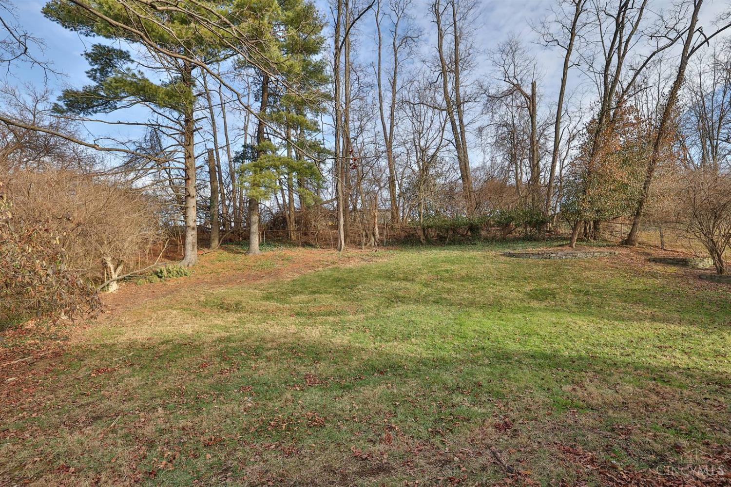 7800 Hosbrook Road Madeira, OH 45243 - Photo 41 of 47