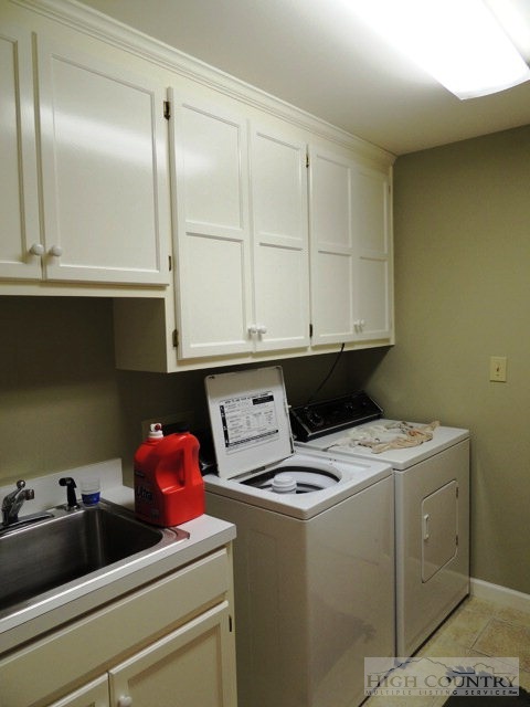 188 Cascades Boone, NC 28607 - Photo 3 of 40 Gallery Image 3