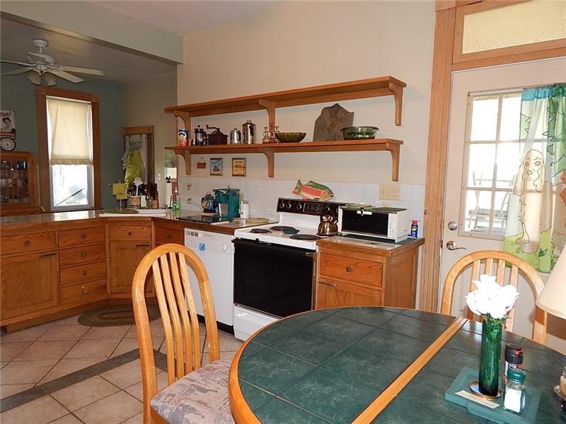 303 Yough Street Confluence, PA 15424 - Photo 10 of 25