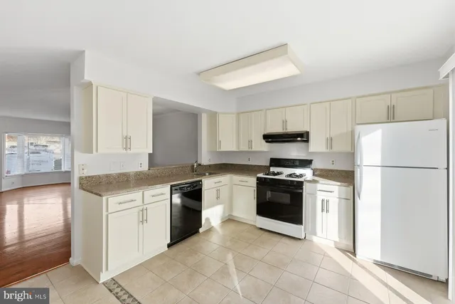 $674,200 | 5321 Buxton Court, Alexandria, VA 22315