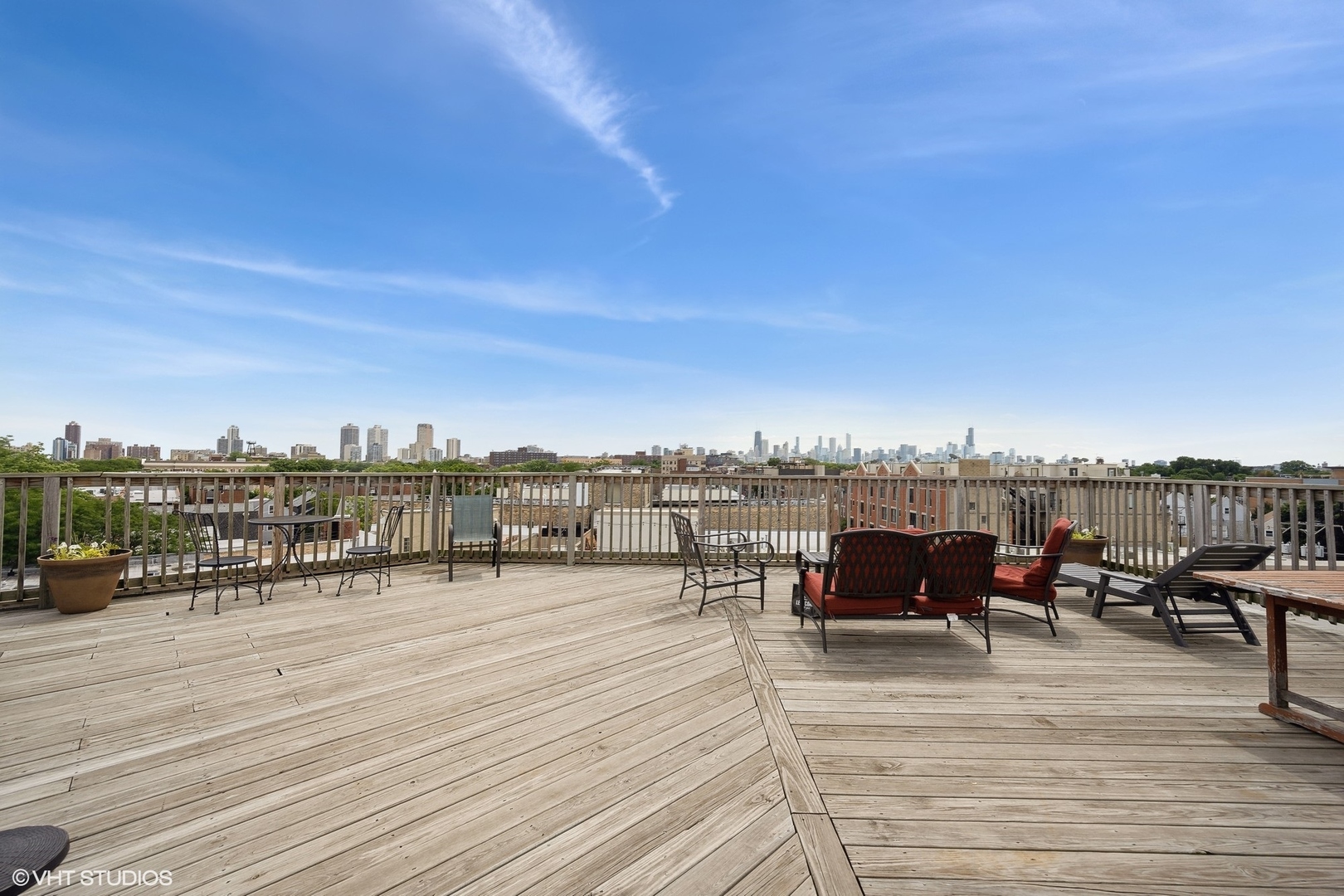 1245 West George Street, Unit 203 Chicago, IL 60657 - Photo 14 of 15 a view of a terrace with seating area