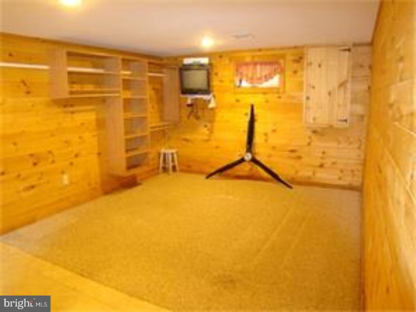160 5 Point Road Robesonia, PA 19551 - Photo 18 of 23 Family Room