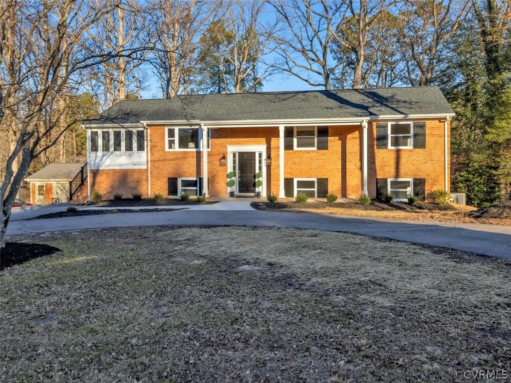1321 Hybla Road North Chesterfield, VA 23236 - Photo 4 of 36 Gallery Image 4
