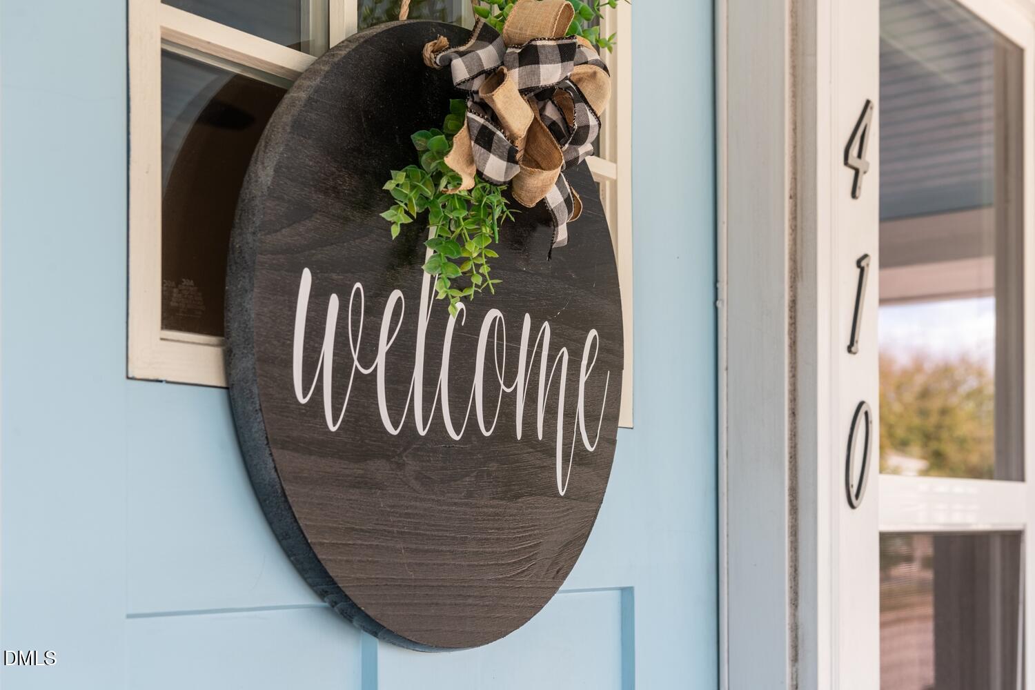 410 Bledsoe Avenue Raleigh, NC 27601 - Photo 3 of 37 a view of entryway