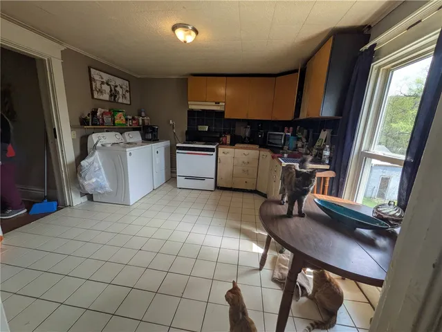 $99,000 | 520 East Main Street, Bradford, PA 16701