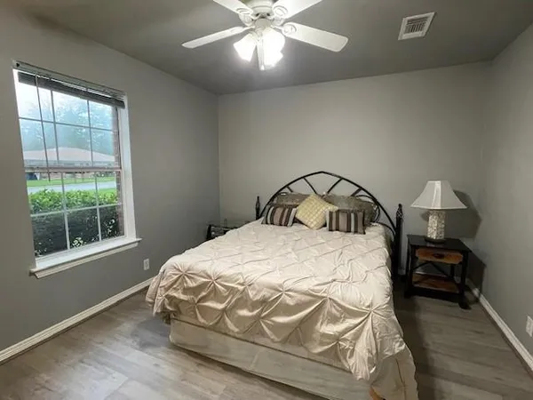 $1,600 | 102 Lum Lane, Unit 101, Denison, TX 75020