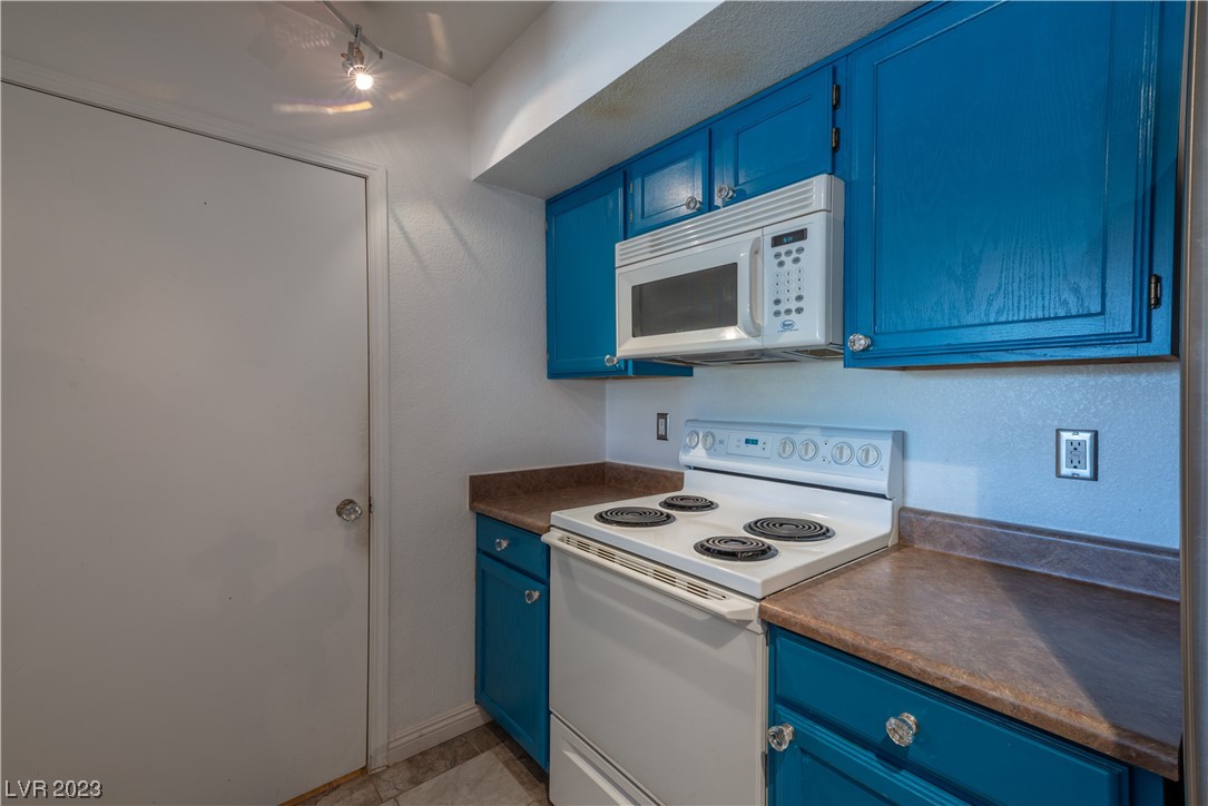 6650 West Warm Springs Road, Unit 2119 Las Vegas, NV 89118 - Photo 8 of 29