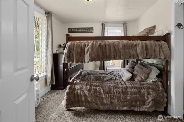 $409,000 | 110 West 3rd Street, Cle Elum, WA 98922