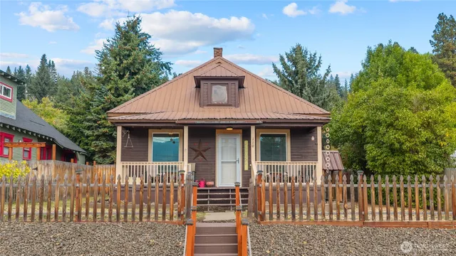 $409,000 | 110 West 3rd Street, Cle Elum, WA 98922