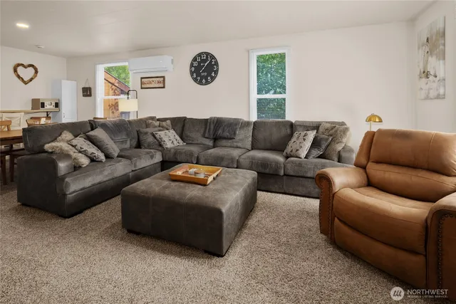 $409,000 | 110 West 3rd Street, Cle Elum, WA 98922