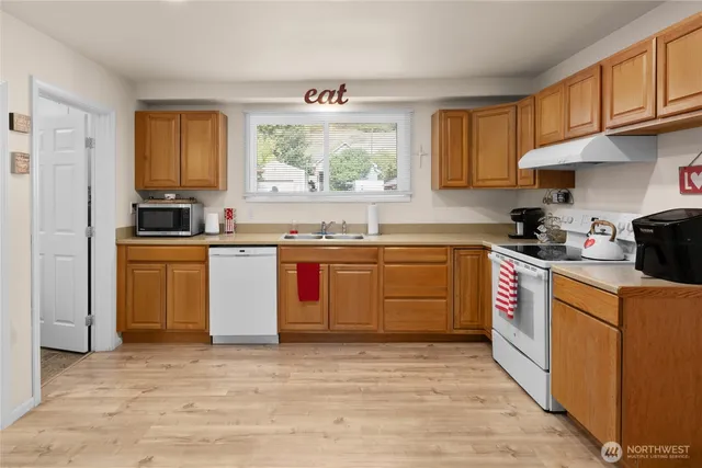 $409,000 | 110 West 3rd Street, Cle Elum, WA 98922