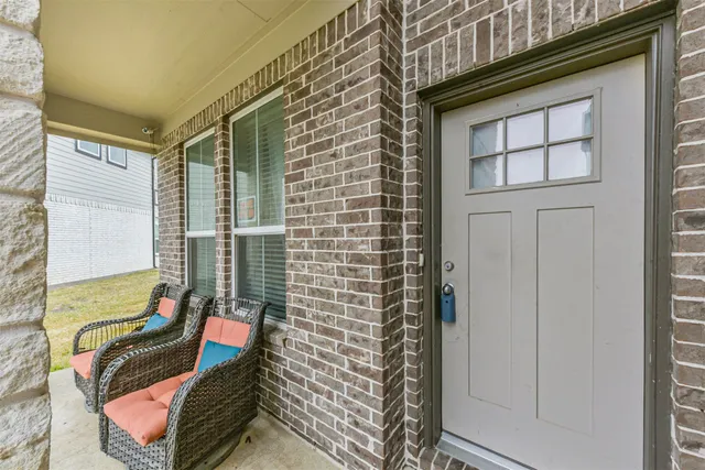 $325,000 | 627 Urban Way, Rosharon, TX 77583