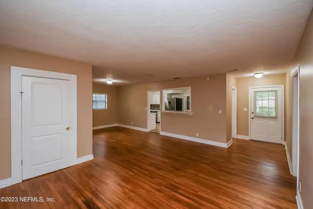 $1,855 | 2438 Kellow Circle, Jacksonville, FL 32216