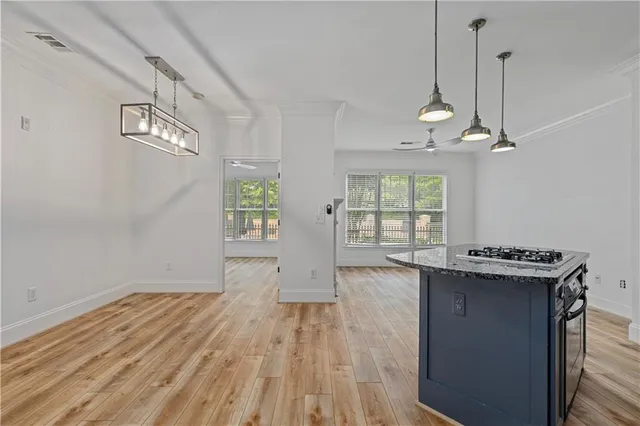 $465,000 | 825 Highland Lane Northeast, Unit 1115, Atlanta, GA 30306