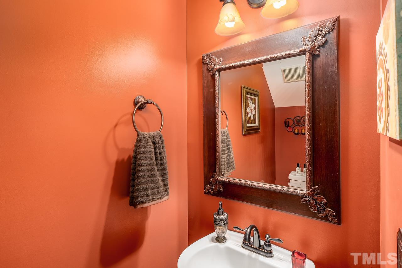 1021 Transom Court Raleigh, NC 27603 - Photo 12 of 30 Gallery Image 12