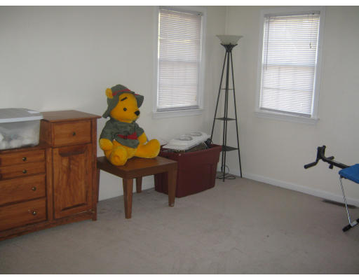 9 Satucket Road Rockland, MA 02370 - Photo 18 of 26 Gallery Image 18