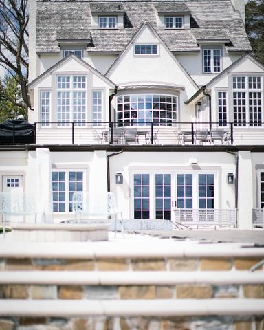 569 North Lakeshore Drive, Fontana, WI 53125