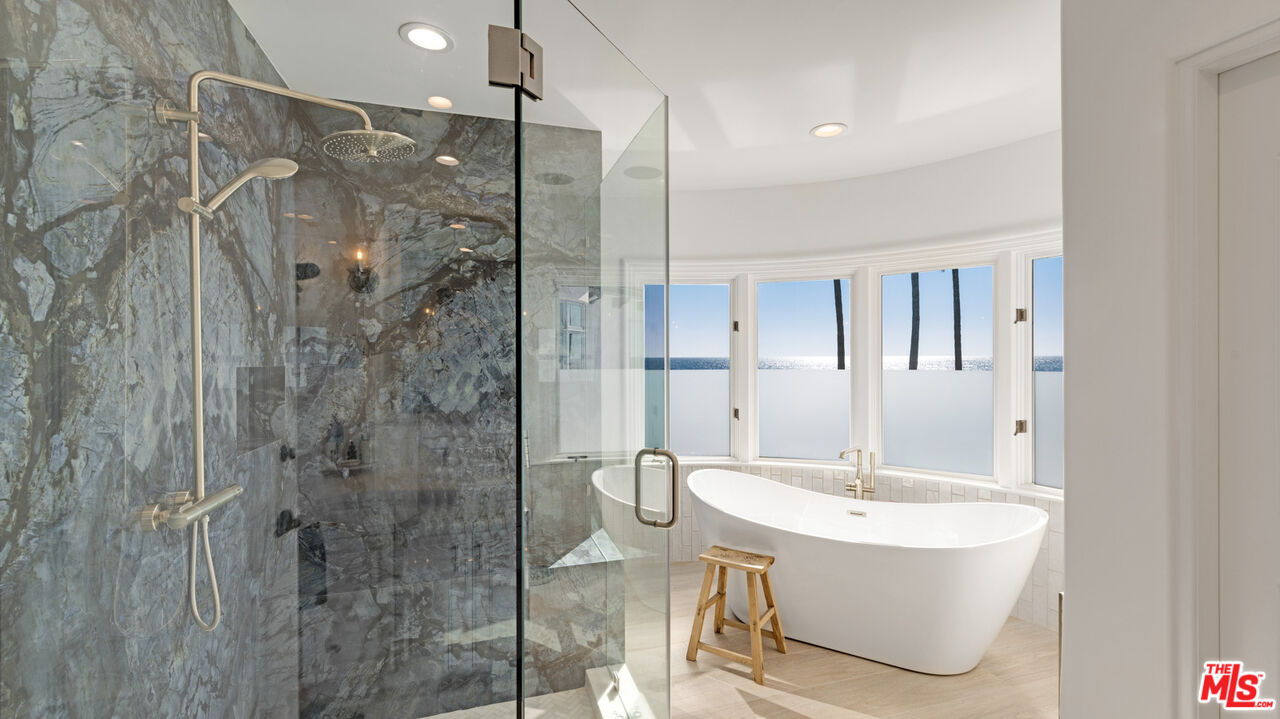 31272 Broad Beach Road Malibu, CA 90265 - Photo 13 of 18