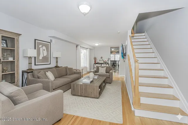 $859,999 | 10 Jerome Avenue | South Beach