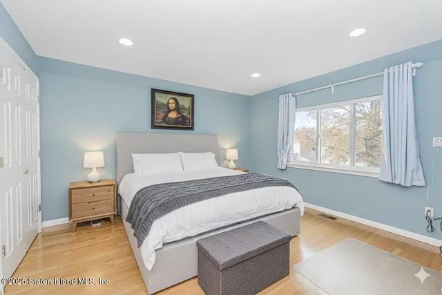 $859,999 | 10 Jerome Avenue | South Beach