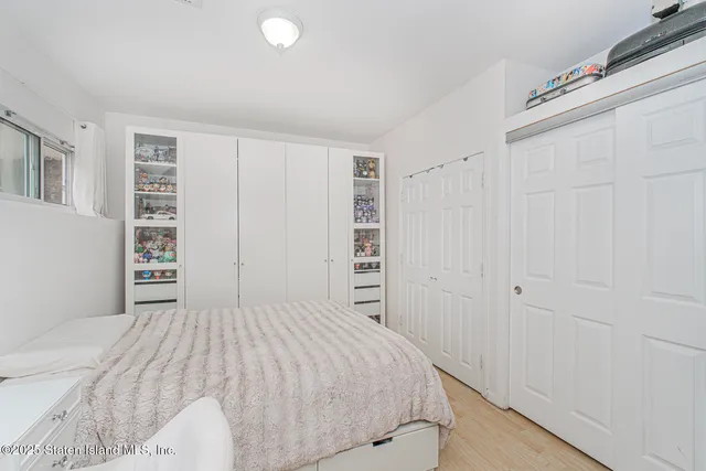 $859,999 | 10 Jerome Avenue | South Beach