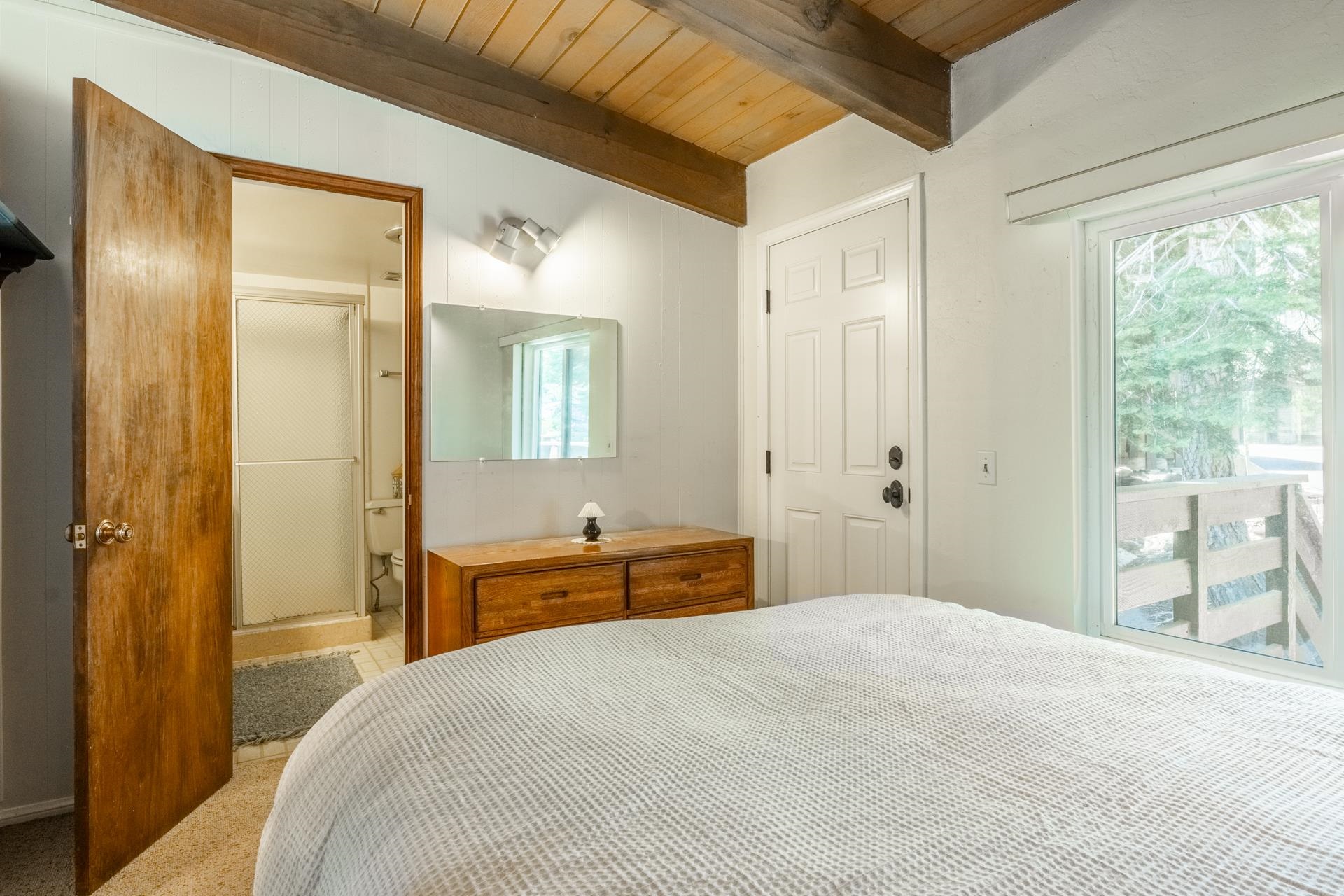 50 Hidden Valley Road, Unit 17 Mammoth Lakes, CA 93546 - Photo 17 of 40 Vaulted wood-finish ceiling with exposed beams