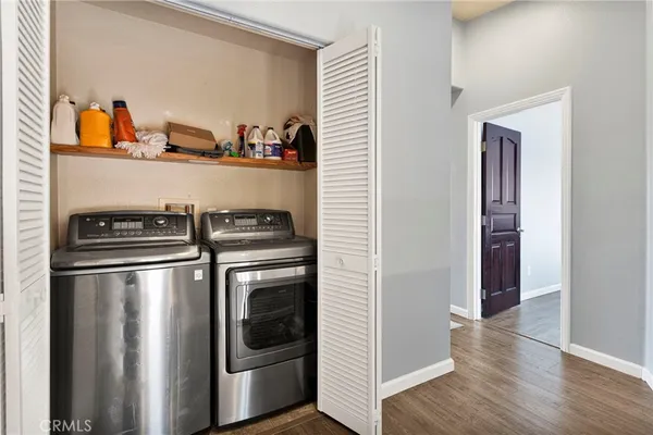 $354,800 | 14193 Jicarilla Road, Unit 302, Apple Valley, CA 92307